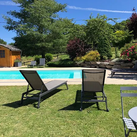 Holiday home Le Pin Bleu Les Pierres Du Chomeil Rosieres (Haute-Loire)